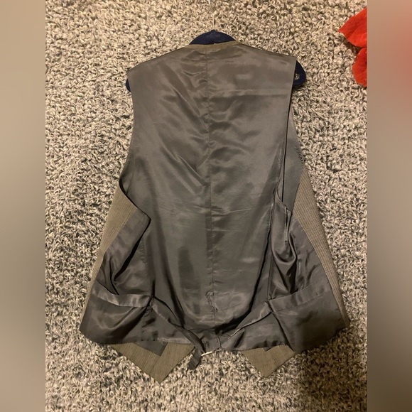 Giovanni Men's Gray 2 Piece Suit Size 46 Formal Double-Vented - Picture 13 of 16